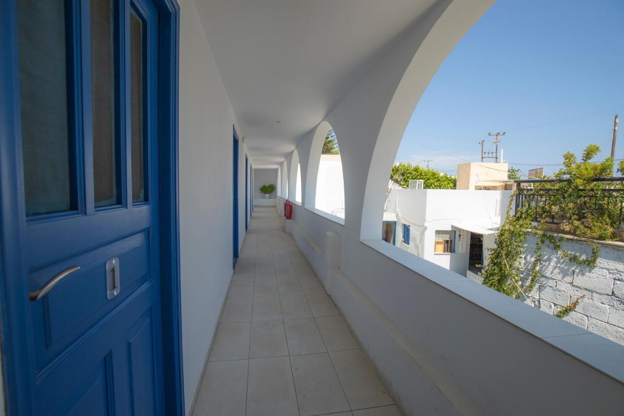 Hotel Edem Fira  Exteriér fotografie